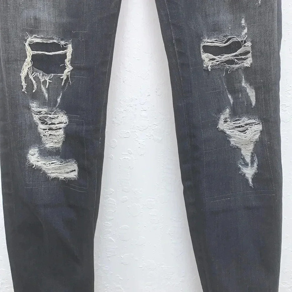 J Brand Distressed Skinny Leg Jeans in Affray Size 28 - Picture 4 of 8